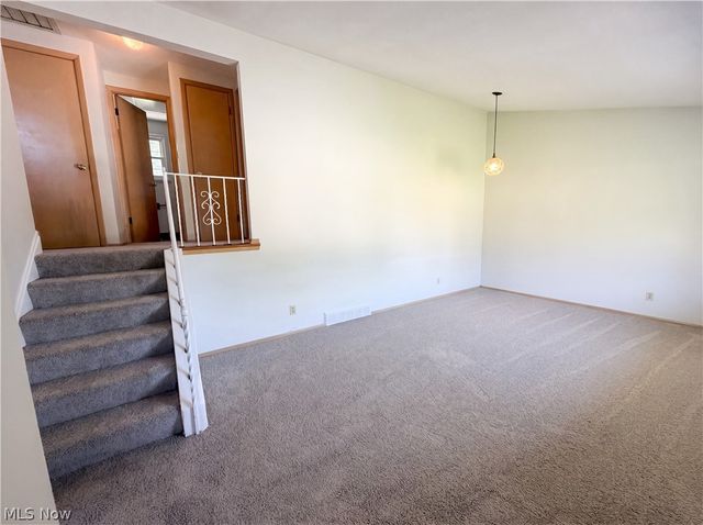 5444 Kenbridge Drive, Cleveland, OH 44143