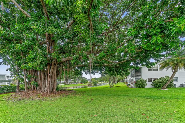 265 Newport R Drive R, Deerfield Beach, FL 33442