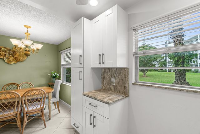 265 Newport R Drive R, Deerfield Beach, FL 33442