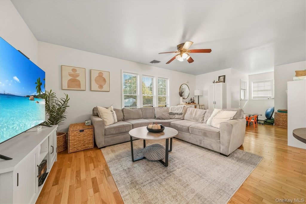 72 Virginia Avenue, Dobbs Ferry, NY 10522 — photo 4