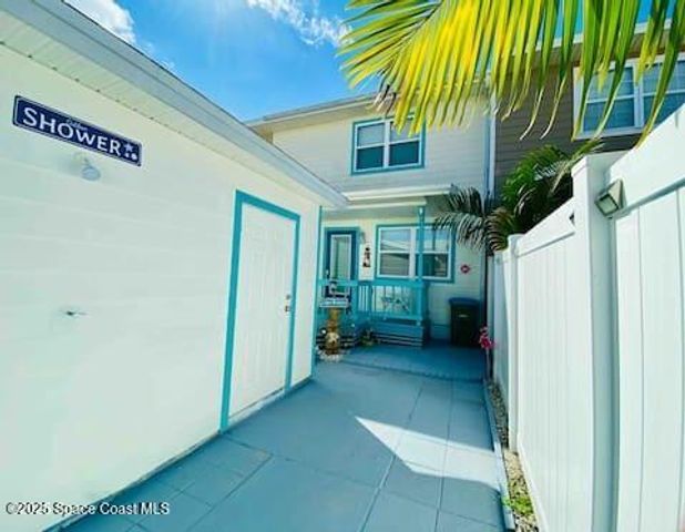 253 Cherie Down Lane, Cape Canaveral, FL 32920