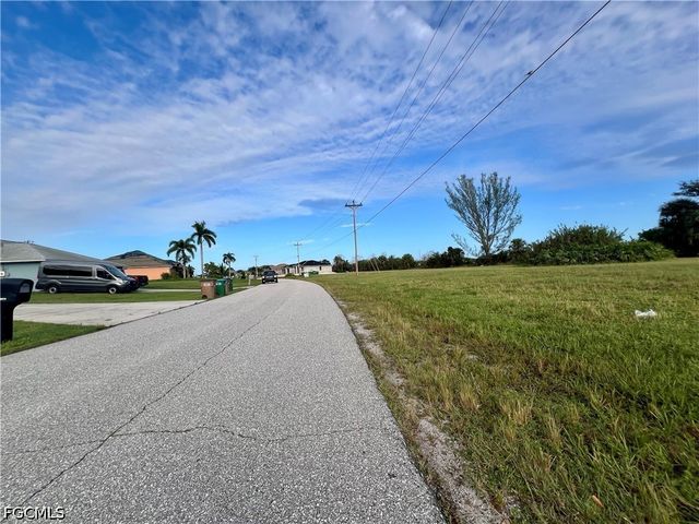 1857 NE 23rd ST, Cape Coral, FL 33909