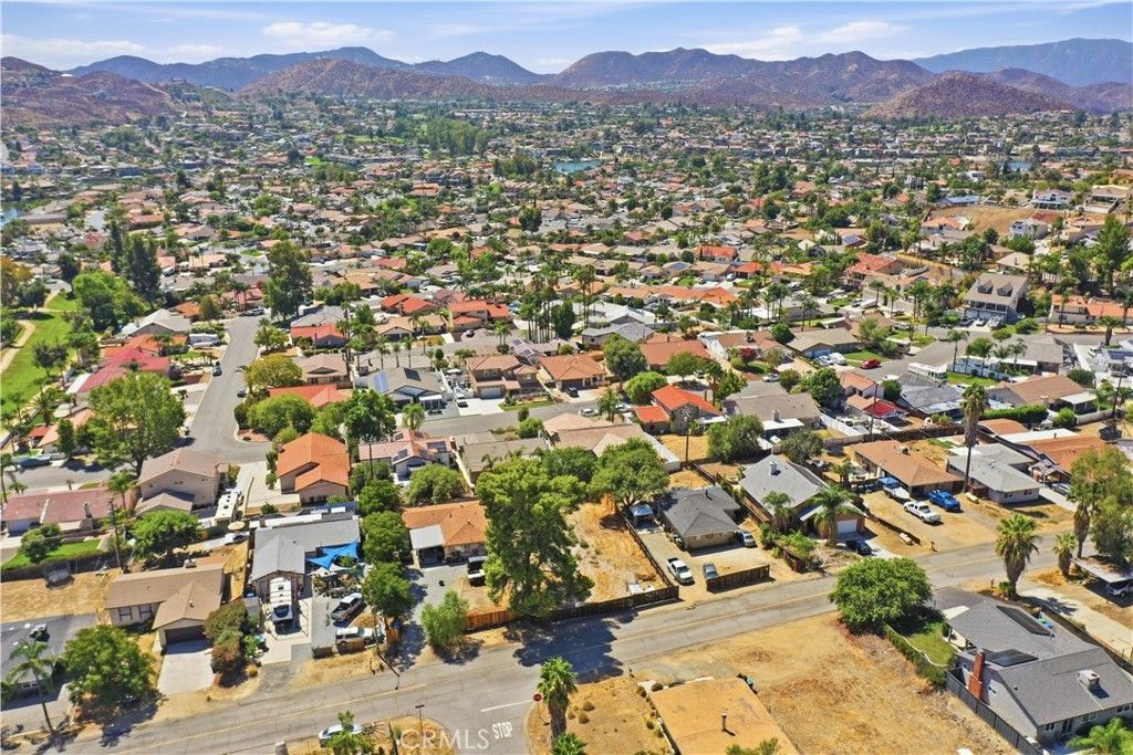 44 Vista Way, Menifee, CA 92586 — photo 2