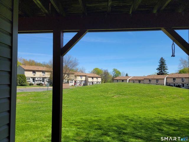 28 Carillon Drive B, Rocky Hill, CT 06067