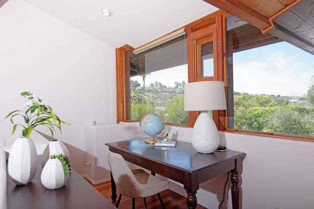 1230 Nautilus, La Jolla, CA 92037