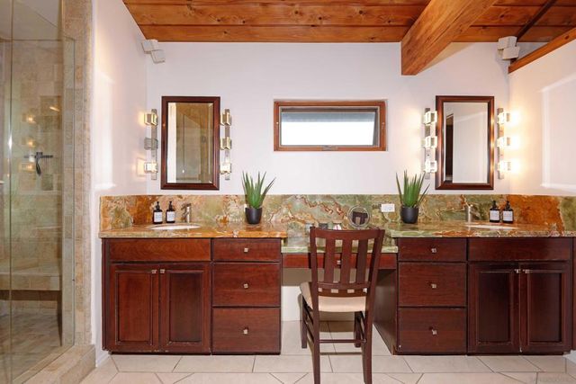 1230 Nautilus, La Jolla, CA 92037