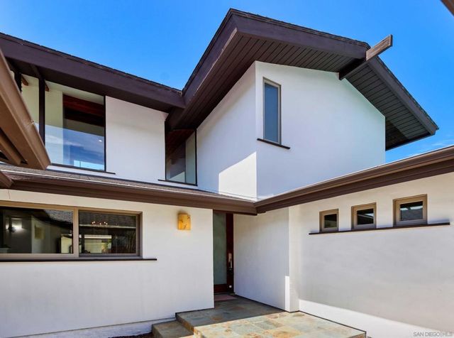 1230 Nautilus, La Jolla, CA 92037