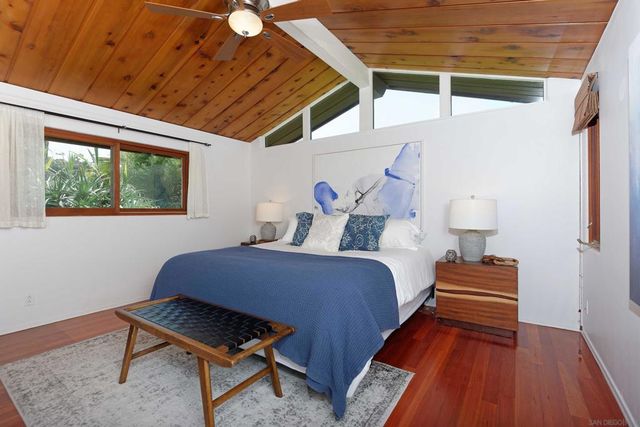 1230 Nautilus, La Jolla, CA 92037