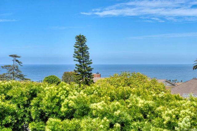 1230 Nautilus, La Jolla, CA 92037