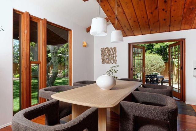 1230 Nautilus, La Jolla, CA 92037