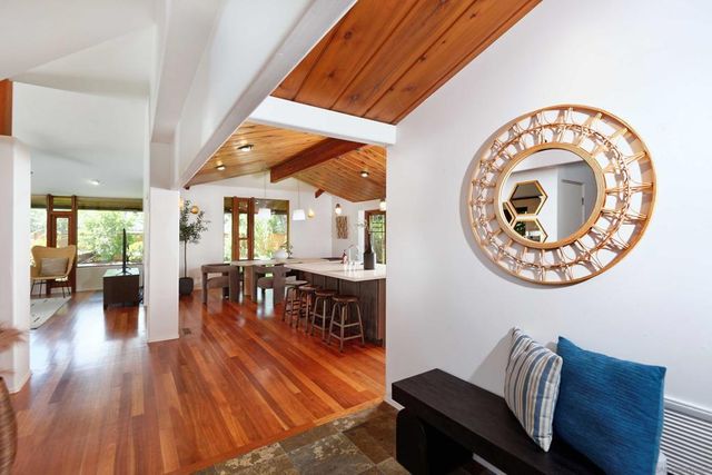 1230 Nautilus, La Jolla, CA 92037