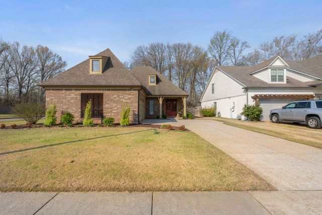 6043 GARRETT VALLEY LN, Arlington, TN 38002