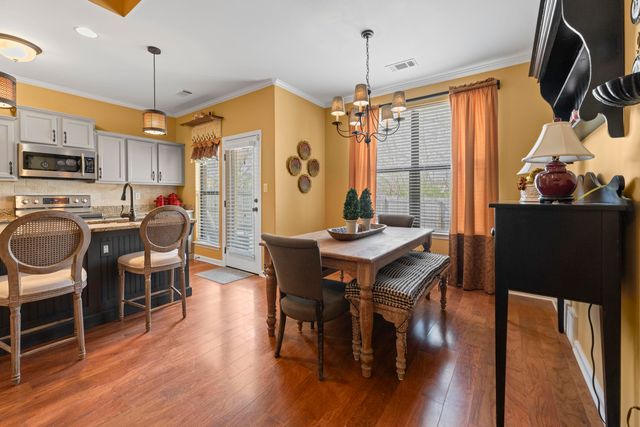 6043 GARRETT VALLEY LN, Arlington, TN 38002