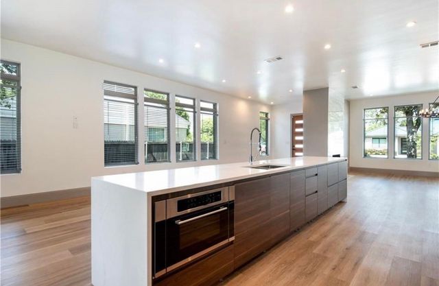 4912 Wenonah Drive, Dallas, TX 75209