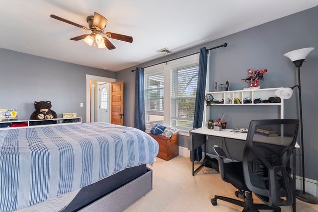 11 River Ave, Grafton, MA 01560