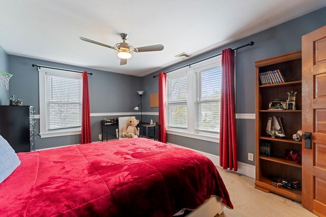 11 River Ave, Grafton, MA 01560