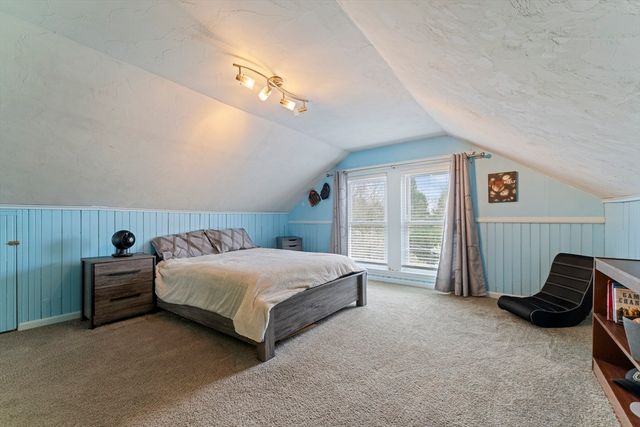 11 River Ave, Grafton, MA 01560