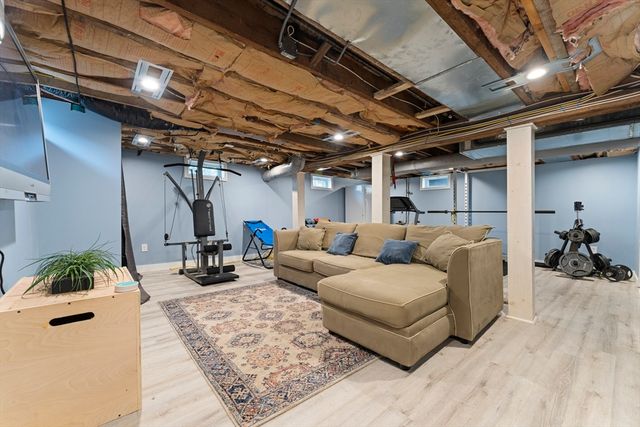 11 River Ave, Grafton, MA 01560