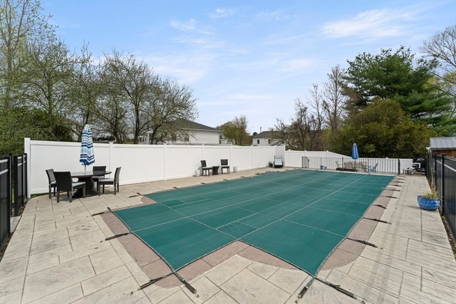 11 River Ave, Grafton, MA 01560