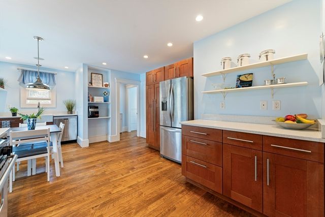 11 River Ave, Grafton, MA 01560