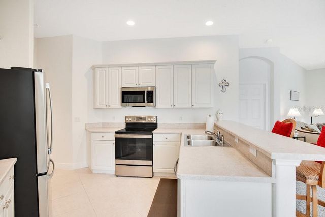 333 LA CREEK COURT, Debary, FL 32713