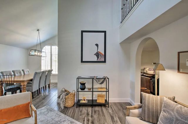 6630 N 81ST Place, Scottsdale, AZ 85250