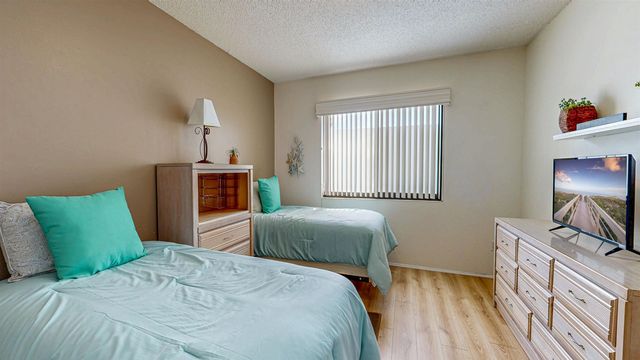 82 Village Las Palmas Cir, St Augustine, FL 32080