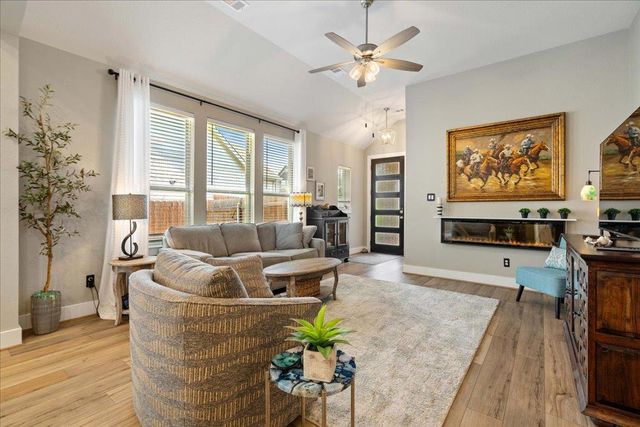 7912 Prairie Rye DR, Lago Vista, TX 78645