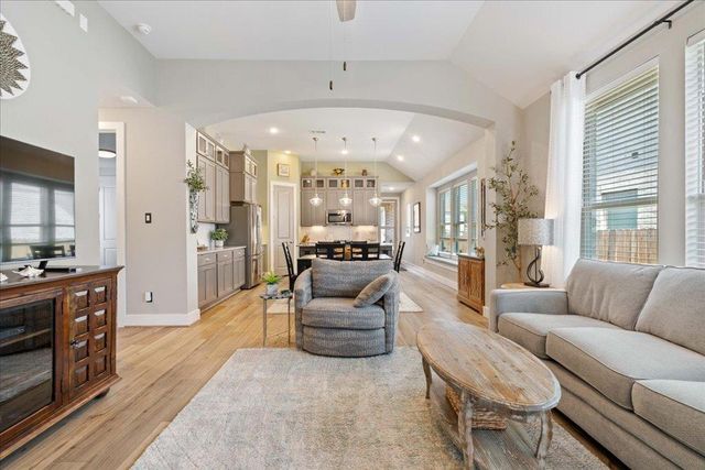 7912 Prairie Rye DR, Lago Vista, TX 78645