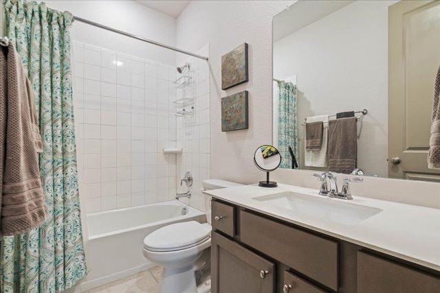 7912 Prairie Rye DR, Lago Vista, TX 78645