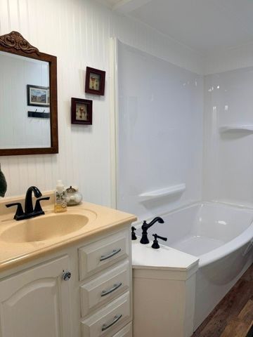 168 Catfish Trail, Bowie, TX 76230