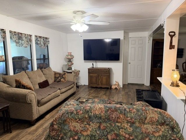 168 Catfish Trail, Bowie, TX 76230