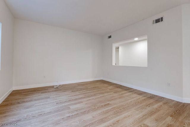 1881 West Alexander Road 1129, North Las Vegas, NV 89032