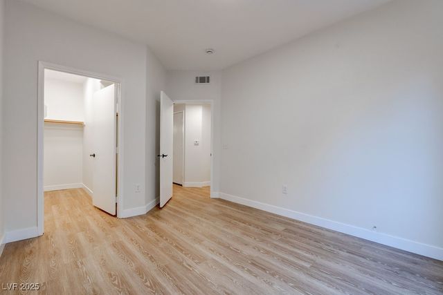 1881 West Alexander Road 1129, North Las Vegas, NV 89032