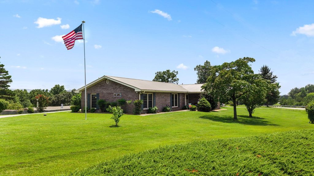 130 County Road 550, Athens, TN 37303