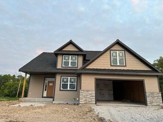 1036 Waterstone COURT, Pewaukee, WI 53072