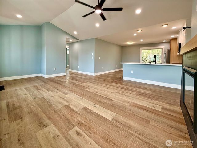 716 Reporter Court, Ocean Shores, WA 98569