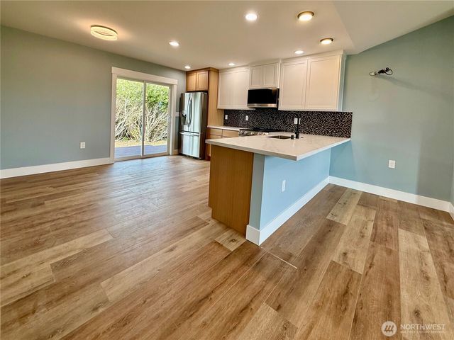 716 Reporter Court, Ocean Shores, WA 98569