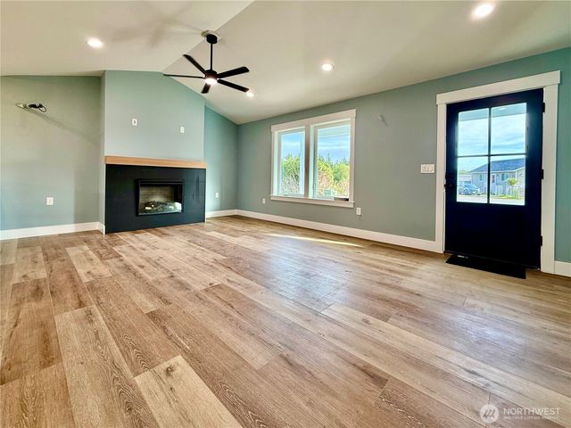 716 Reporter Court, Ocean Shores, WA 98569