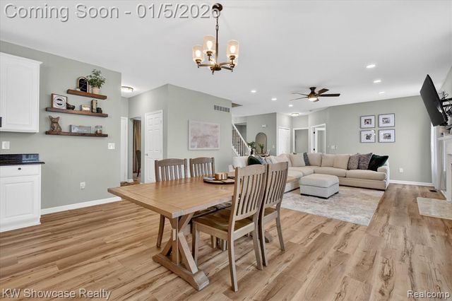 547 Brooks Court, Oxford, MI 48371