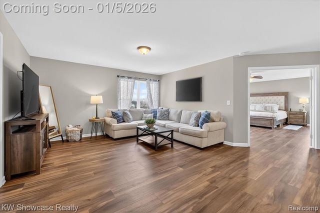 547 Brooks Court, Oxford, MI 48371