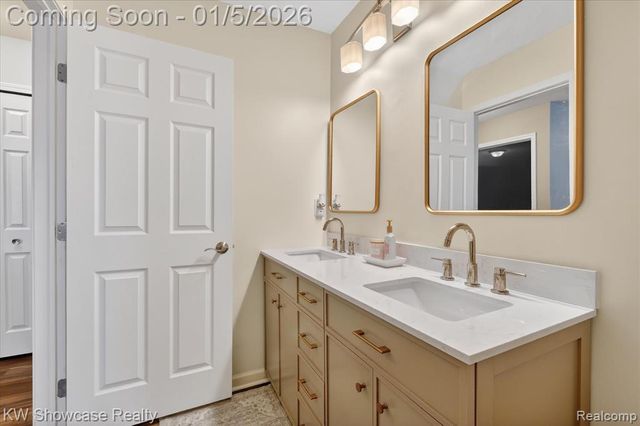 547 Brooks Court, Oxford, MI 48371