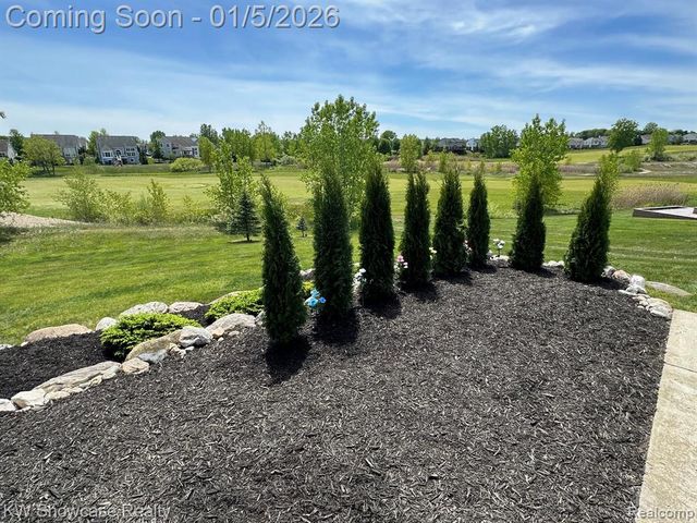 547 Brooks Court, Oxford, MI 48371