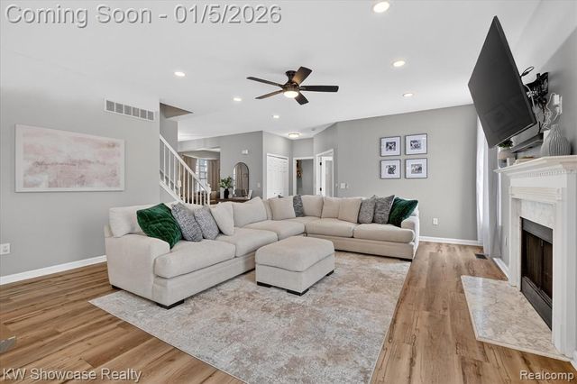 547 Brooks Court, Oxford, MI 48371