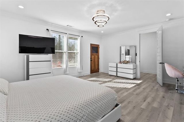 658 Rockbridge Road, Lilburn, GA 30047
