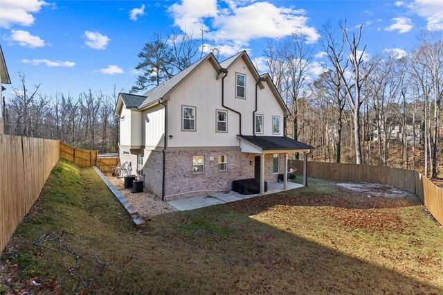658 Rockbridge Road, Lilburn, GA 30047