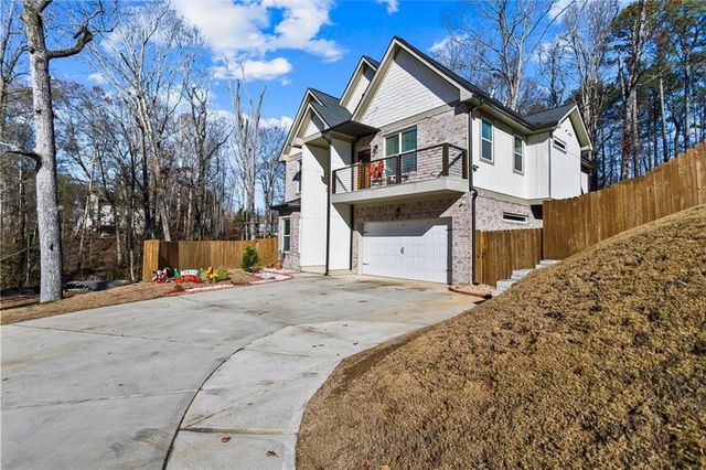 658 Rockbridge Road, Lilburn, GA 30047