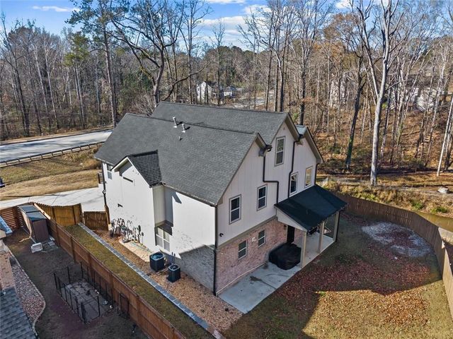 658 Rockbridge Road, Lilburn, GA 30047