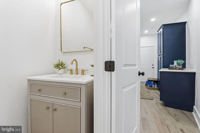 1742 E OLIVER ST, Baltimore, MD 21213