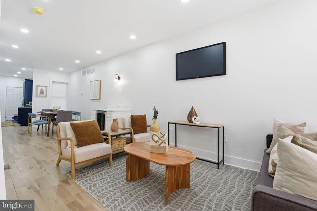 1742 E OLIVER ST, Baltimore, MD 21213